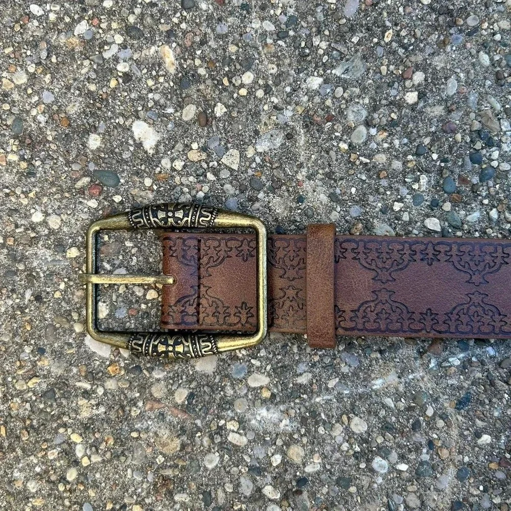 Vintage style brown american western floral rustic boho belt